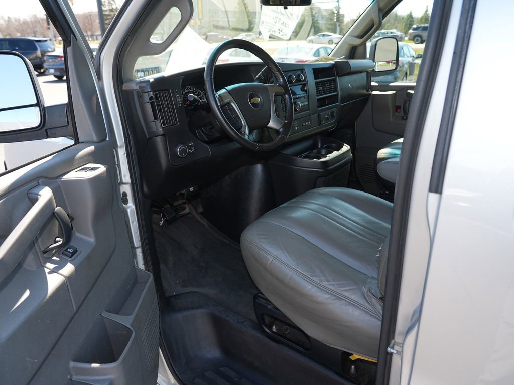 Used 2016 Chevrolet Express 2500 LS RWD image 20