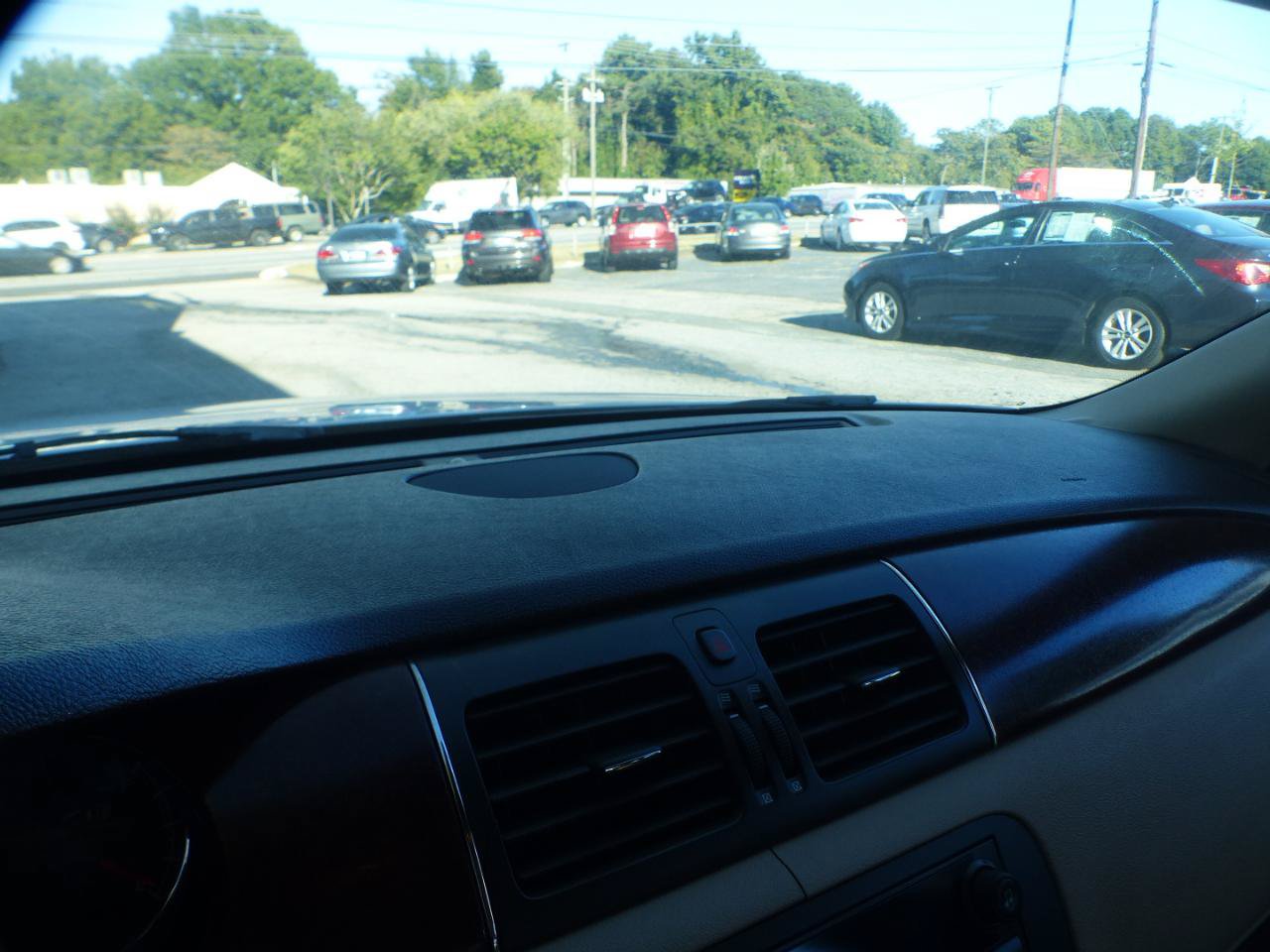 Used 2007 Buick Lucerne CXL FWD image 23