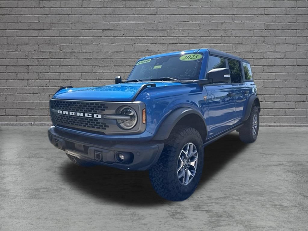 Used 2023 Ford Bronco Badlands AWD/4WD image 3