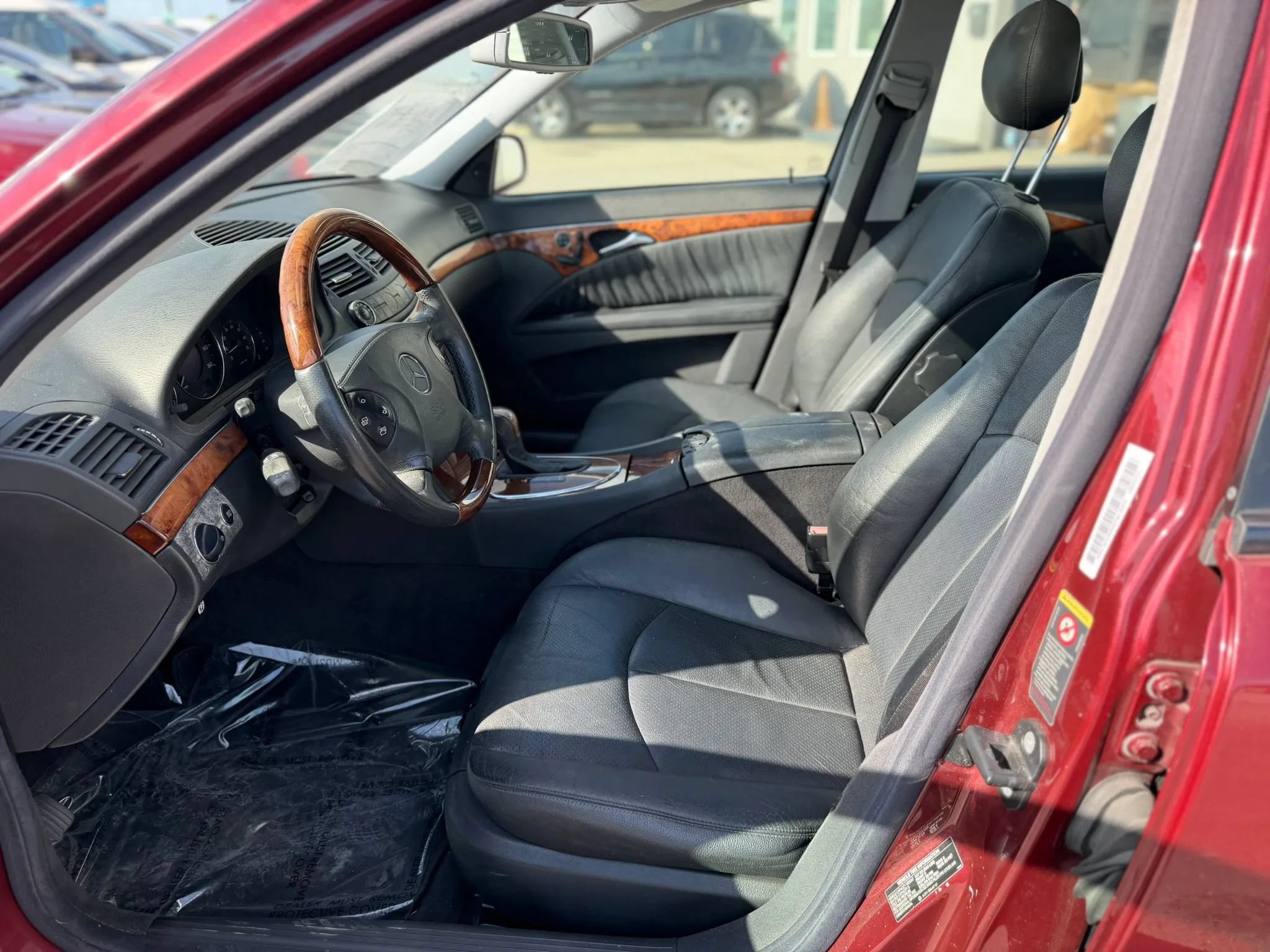 Used 2004 Mercedes-Benz E 320 Sedan image 14