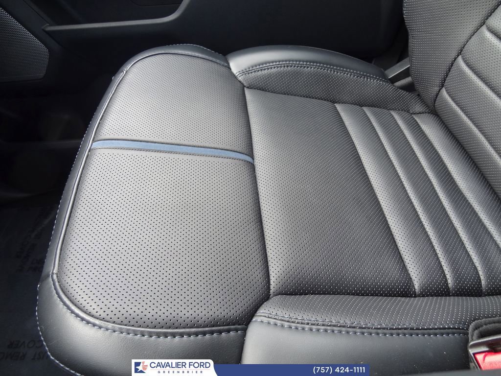 Certified 2024 Ford F150 Platinum w/ FX4 Off-Road Package image 43