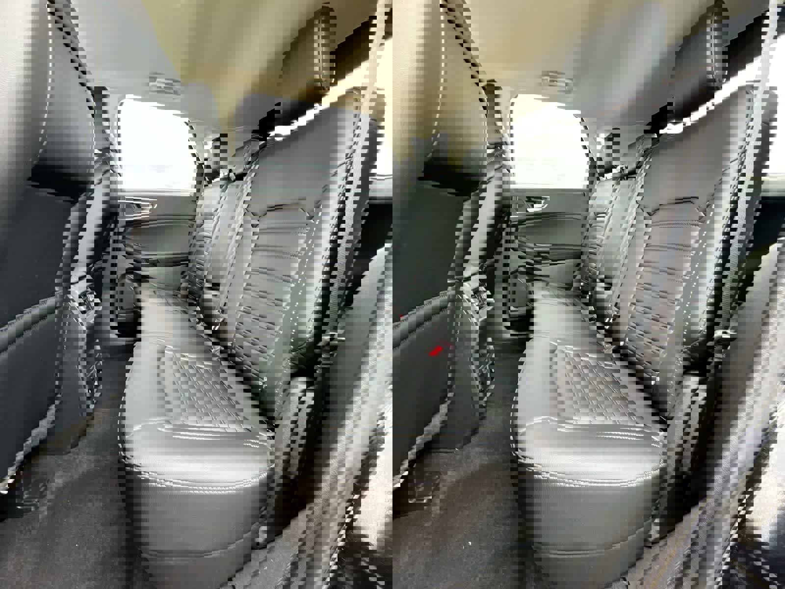 Used 2023 Ford Edge SEL w/ Convenience Package image 19