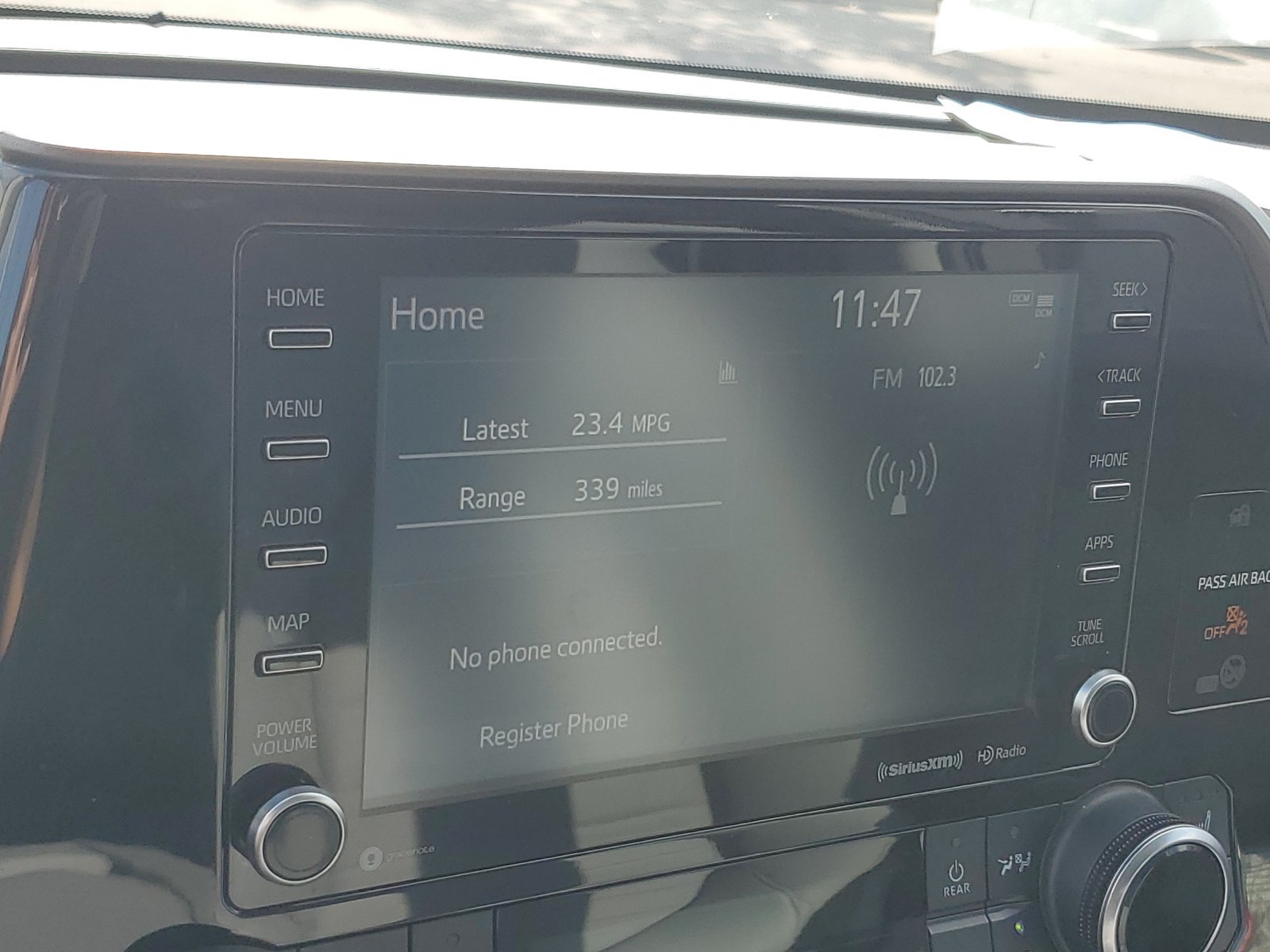 Certified 2022 Toyota Highlander XLE AWD/4WD image 28