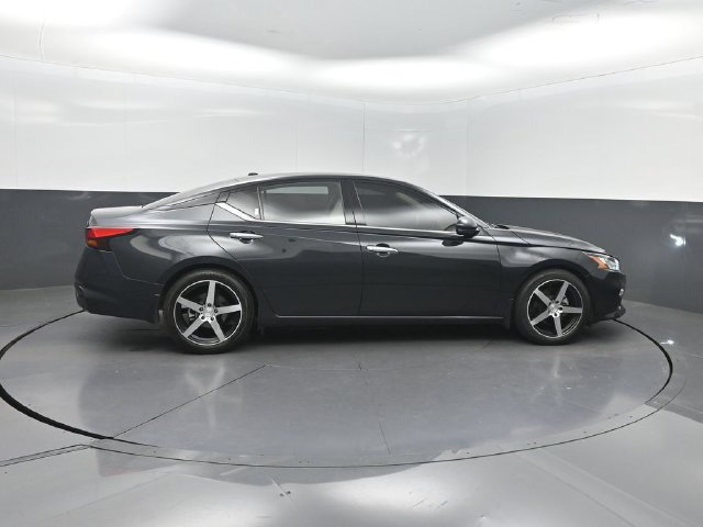 Used 2021 Nissan Altima 2.5 SL FWD image 28