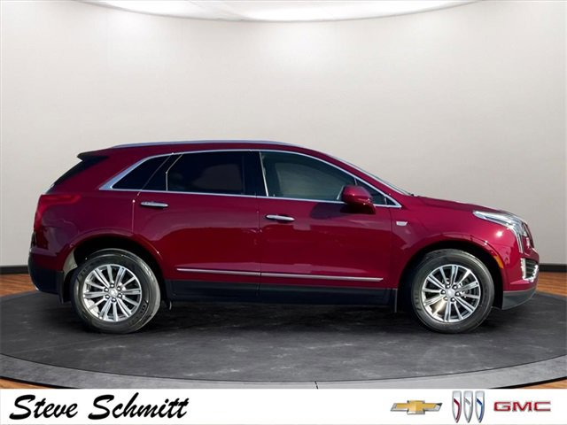 Certified 2017 Cadillac XT5 Luxury w/ Driver Awareness Package image 10