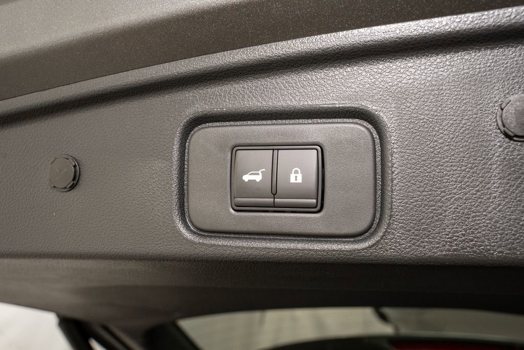 New 2025 Nissan Pathfinder SV w/ Black Appearance Package image 7