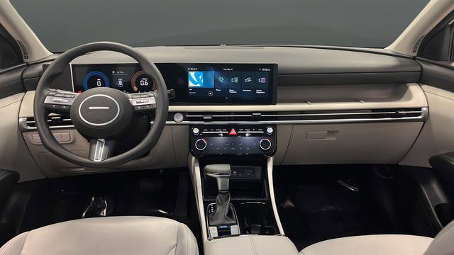 Used 2025 Hyundai Tucson SEL image 11