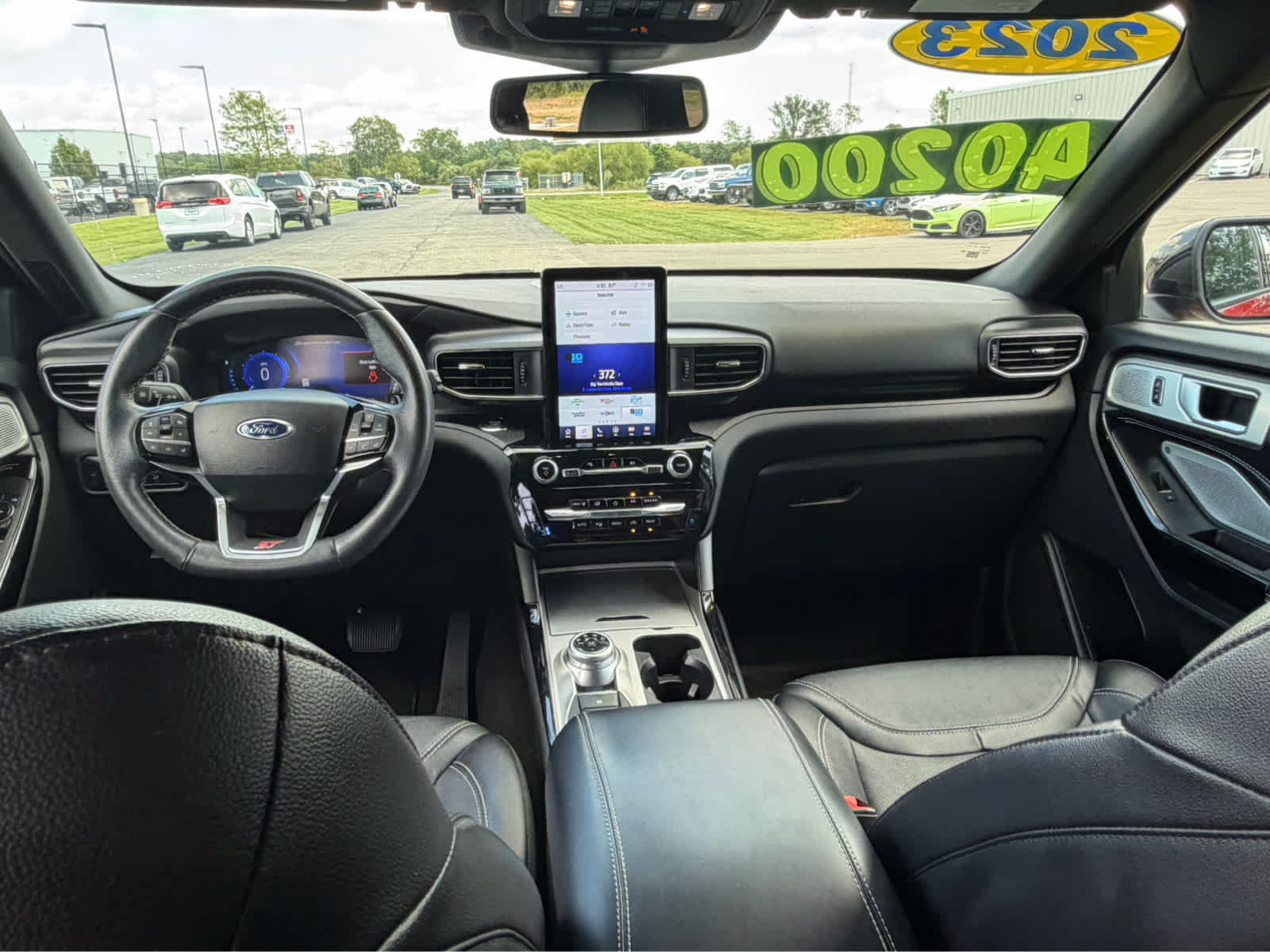 Used 2023 Ford Explorer ST w/ Equipment Group 401A AWD/4WD image 23