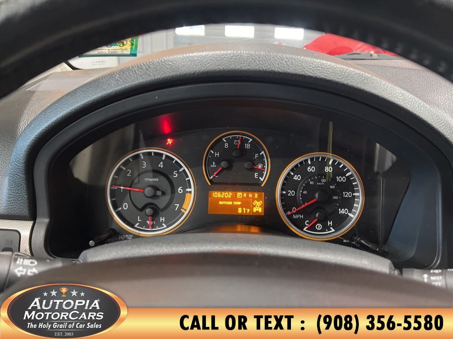 Used 2013 Nissan Armada SV AWD/4WD image 21