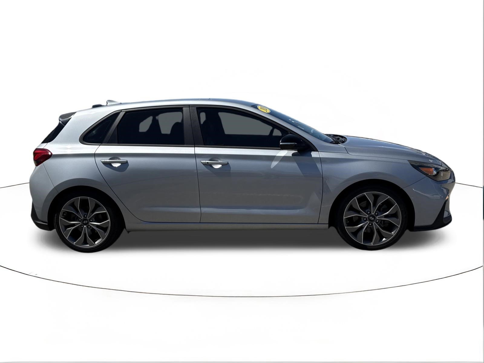 Used 2020 Hyundai Elantra GT N Line image 2