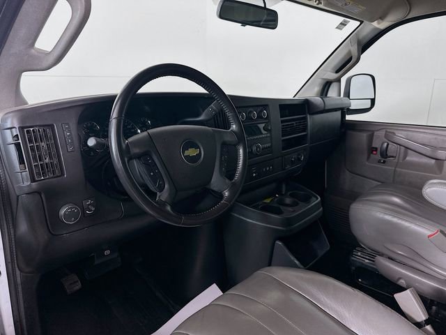 Used 2022 Chevrolet Express 3500 LS image 10