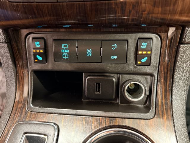 Used 2017 Chevrolet Traverse Premier AWD/4WD image 39