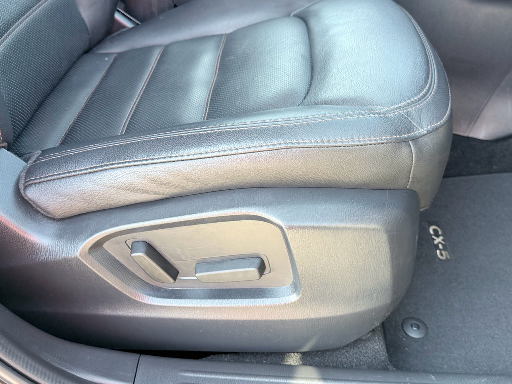 Used 2022 MAZDA CX-5 AWD 2.5 S w/ Preferred Package image 20