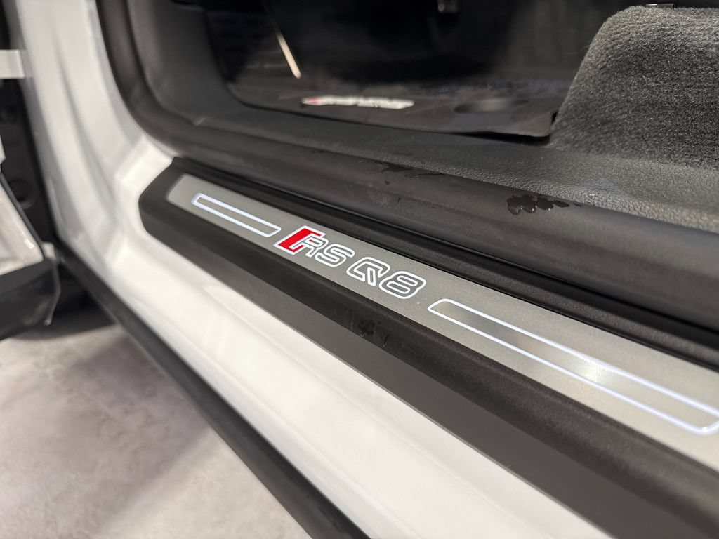 Used 2025 Audi RS Q8 performance AWD/4WD image 31