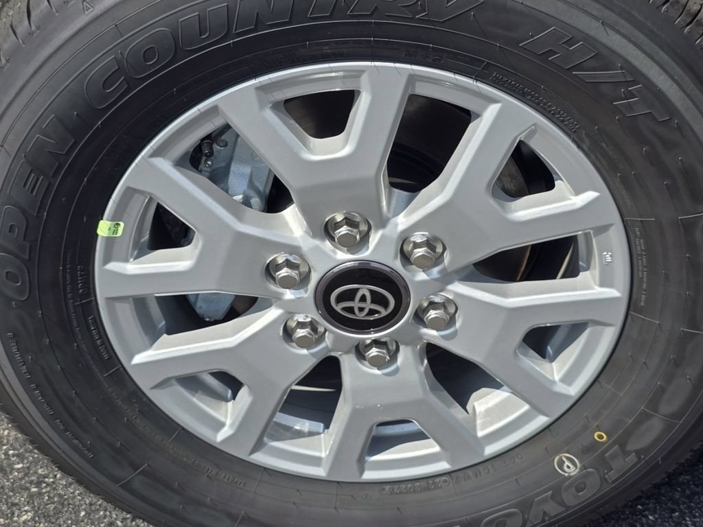 New 2026 Toyota Tacoma SR5 AWD/4WD image 8