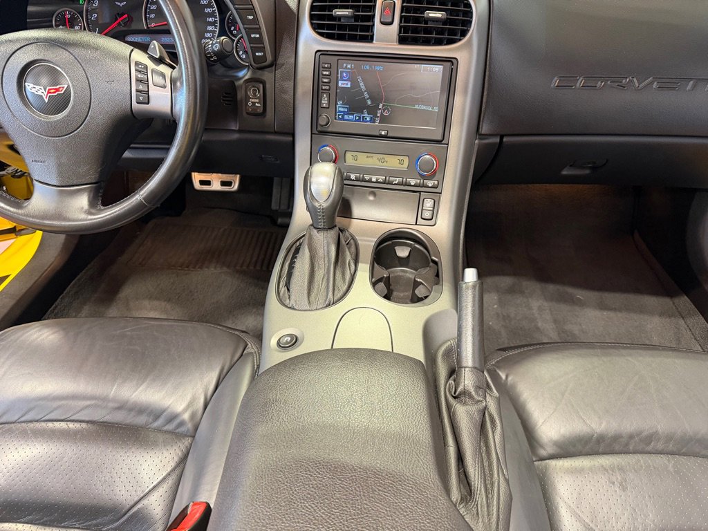 Used 2007 Chevrolet Corvette Convertible w/ Preferred Equipment Group image 26