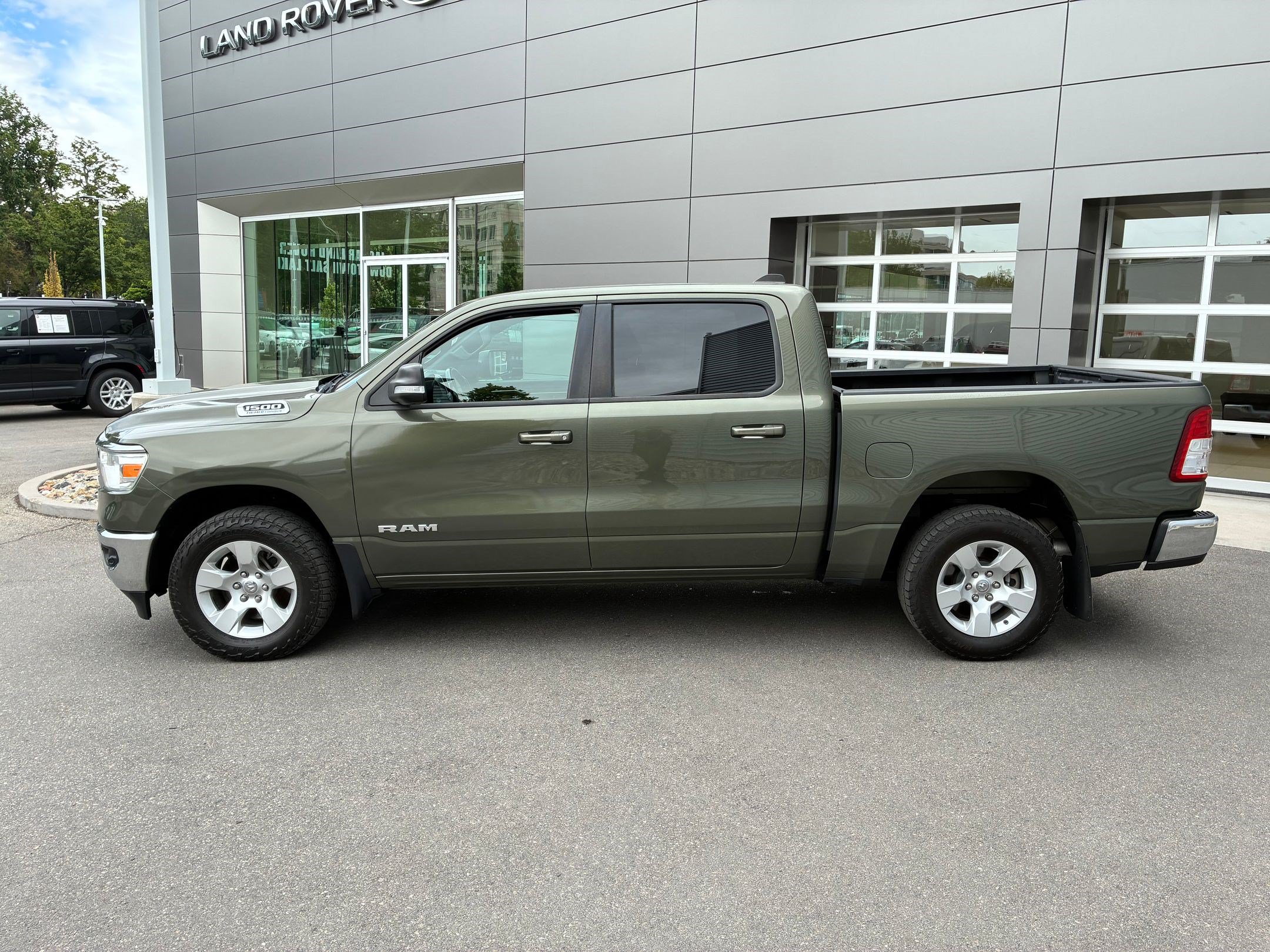 Used 2021 RAM 1500 Big Horn AWD/4WD image 7
