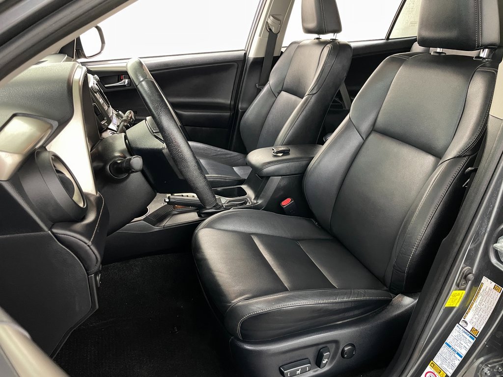 Used 2014 Toyota RAV4 Limited image 21