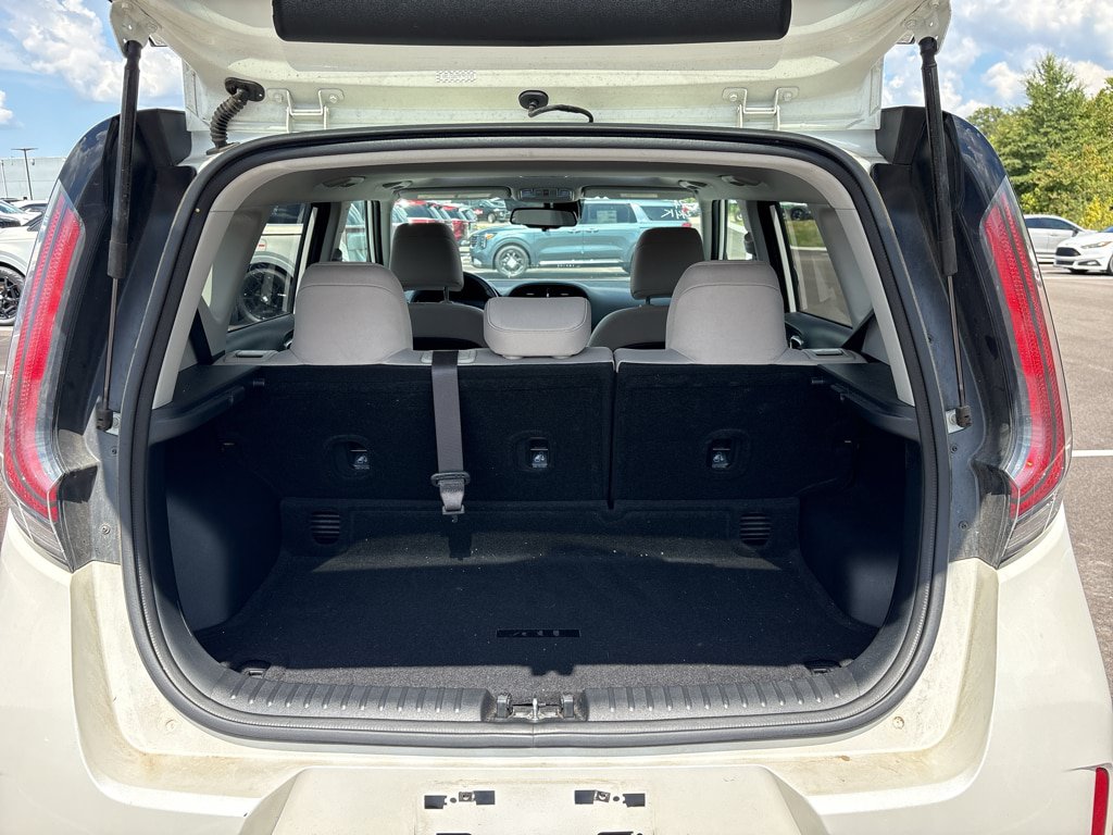Used 2024 Kia Soul EX FWD image 21