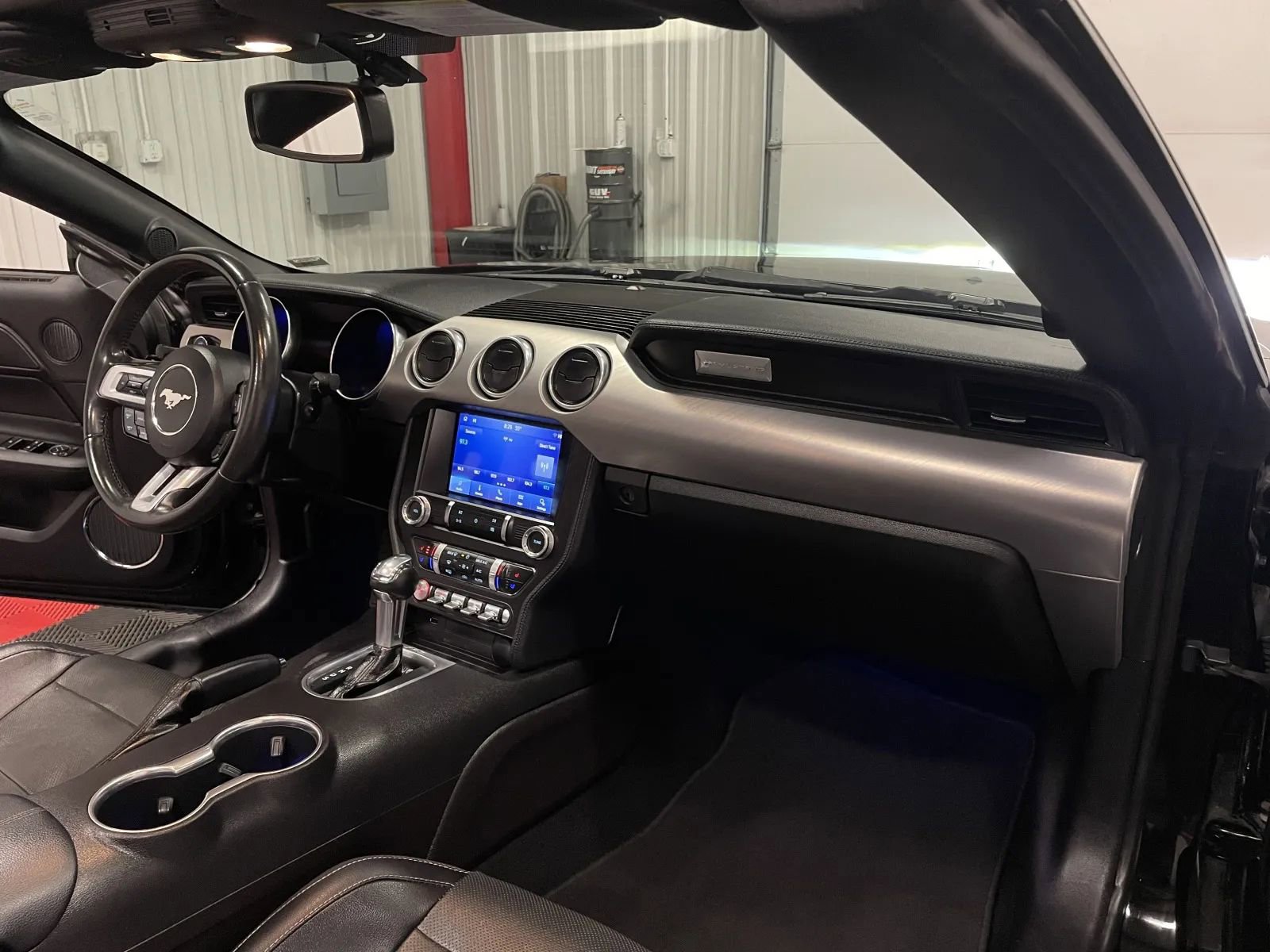 Used 2019 Ford Mustang Premium image 43