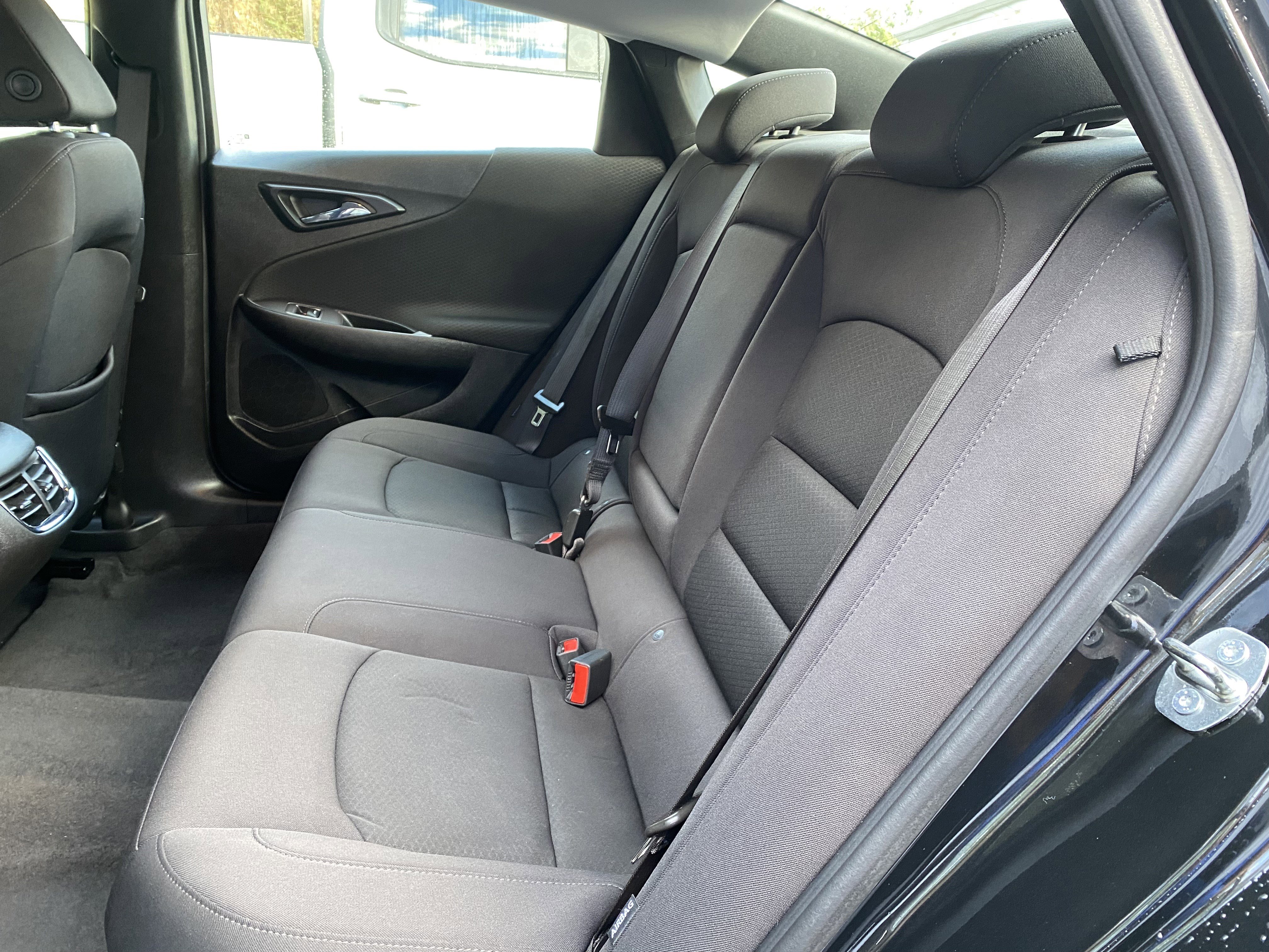 Used 2023 Chevrolet Malibu LT image 34