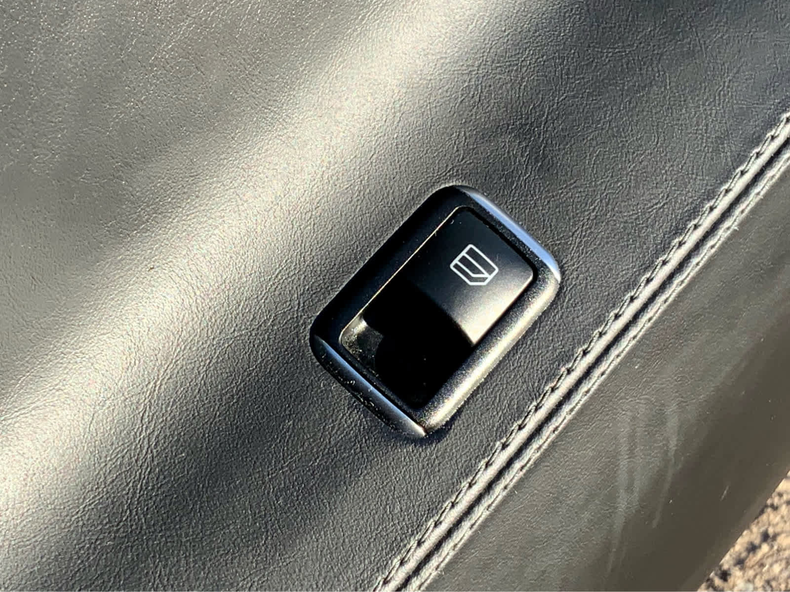 Used 2017 Tesla Model S 75D image 48