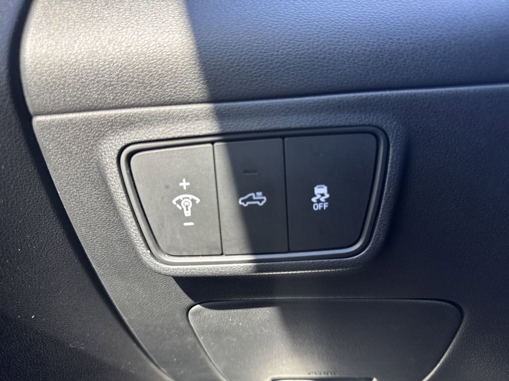Used 2023 Hyundai Santa Cruz Night image 21