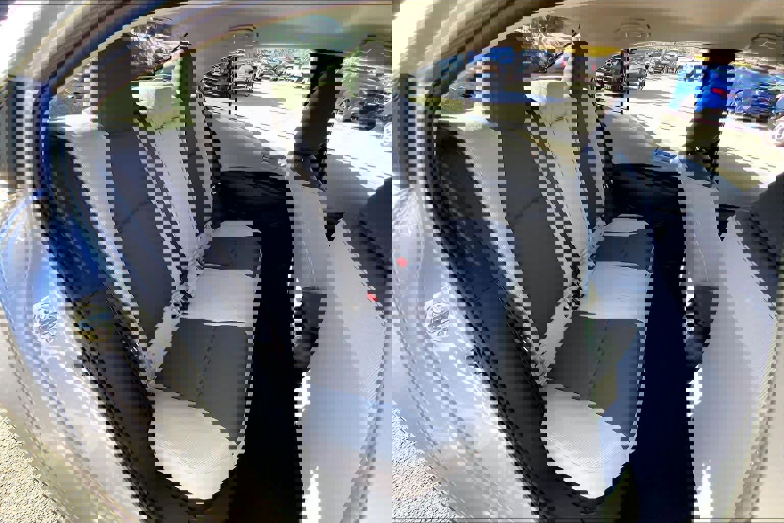 Used 2025 Toyota Corolla LE image 19