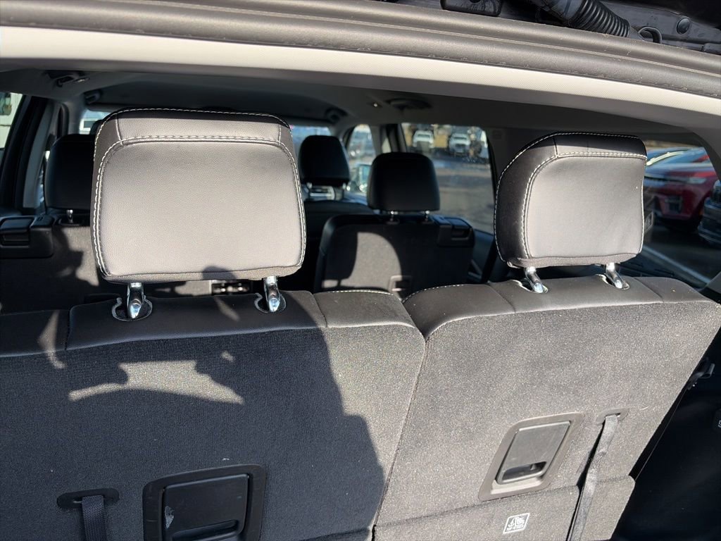 Used 2023 Jeep Grand Cherokee L Limited image 11