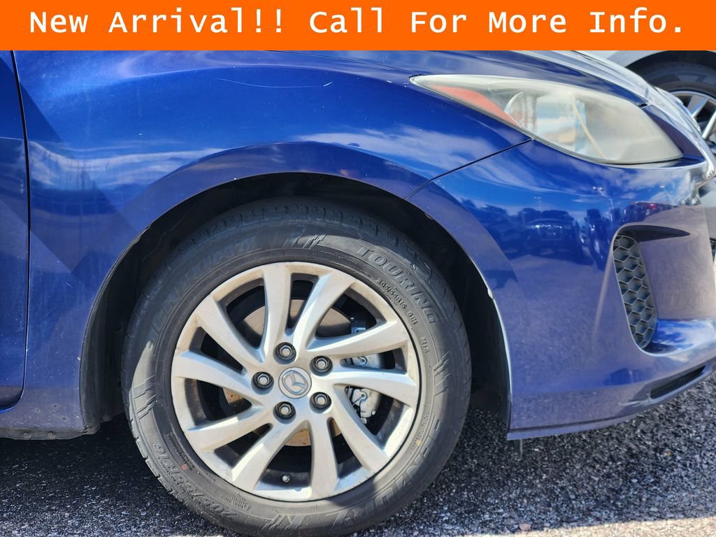 Used 2012 MAZDA MAZDA3 i Grand Touring w/ Tech Pkg FWD image 9
