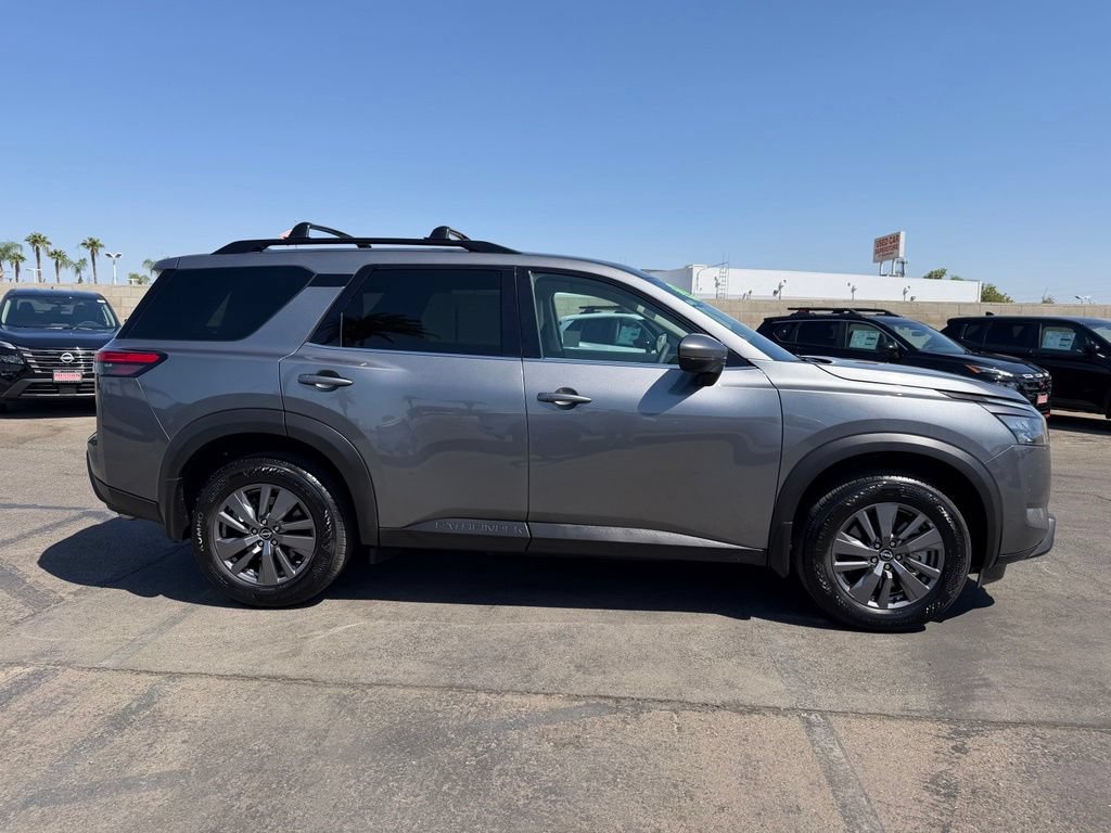 Certified 2025 Nissan Pathfinder SV w/ Cargo Package FWD image 7