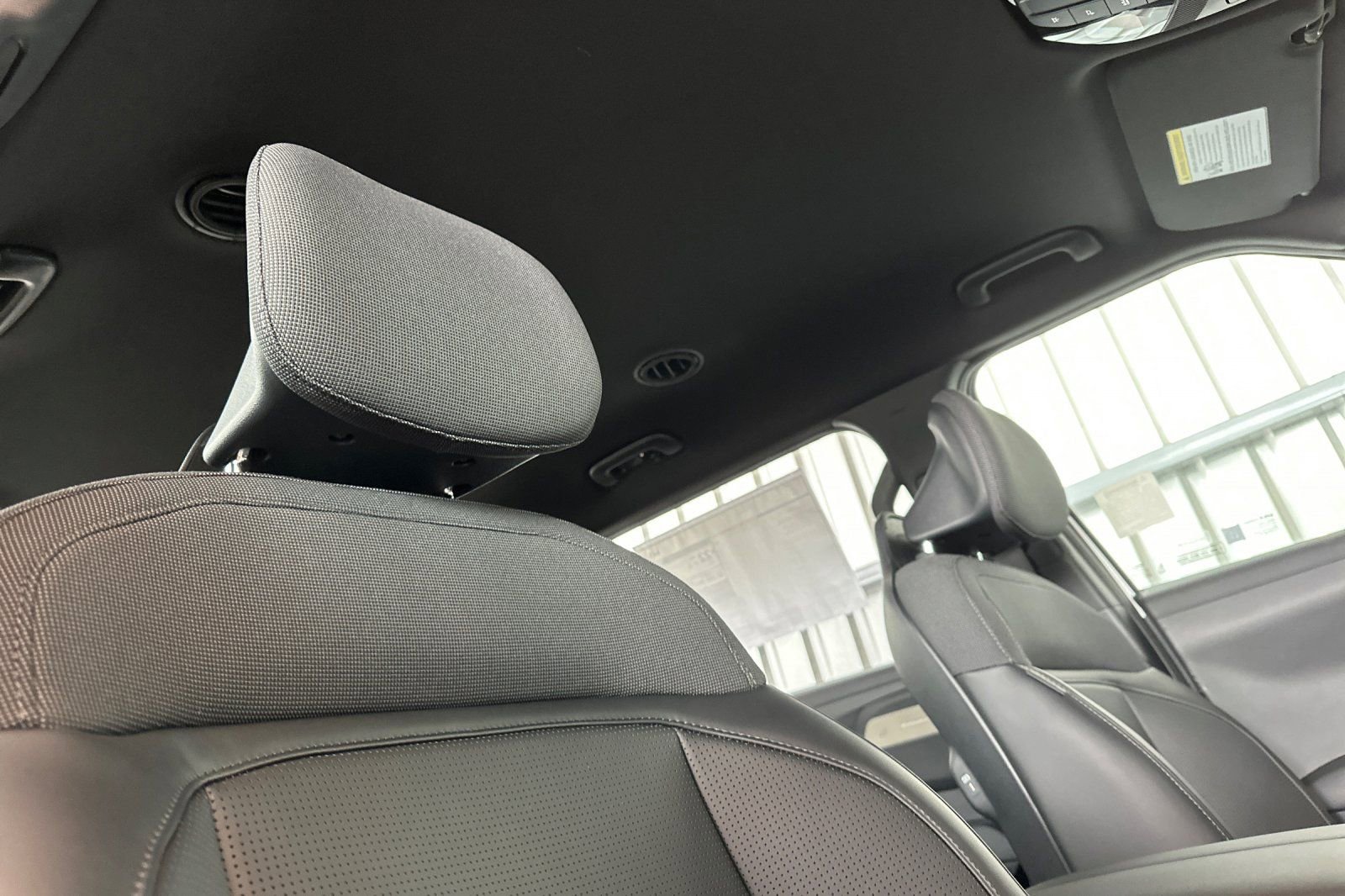 New 2027 Kia Telluride LX FWD image 18
