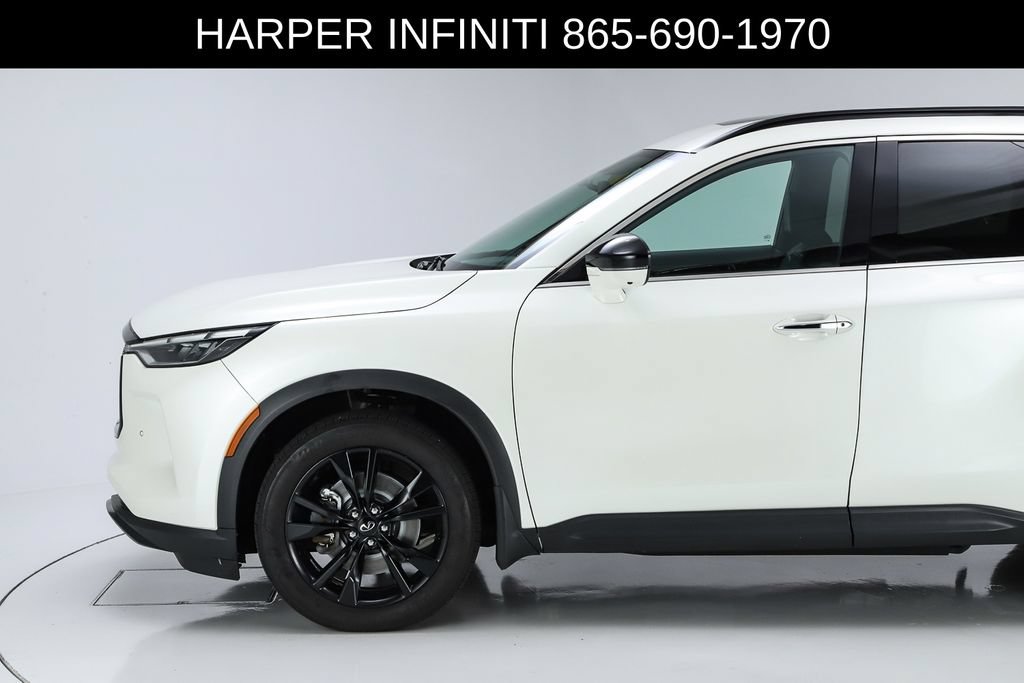 Used 2025 INFINITI QX60 Luxe w/ Black Edition AWD/4WD image 3