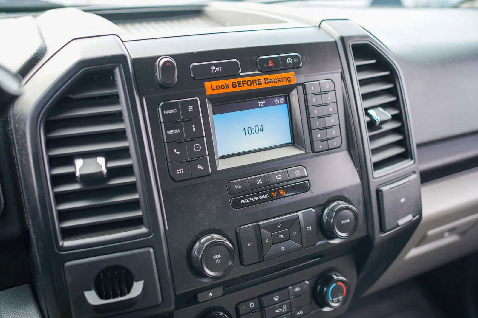 Used 2018 Ford F150 XL w/ Equipment Group 101A Mid RWD image 28