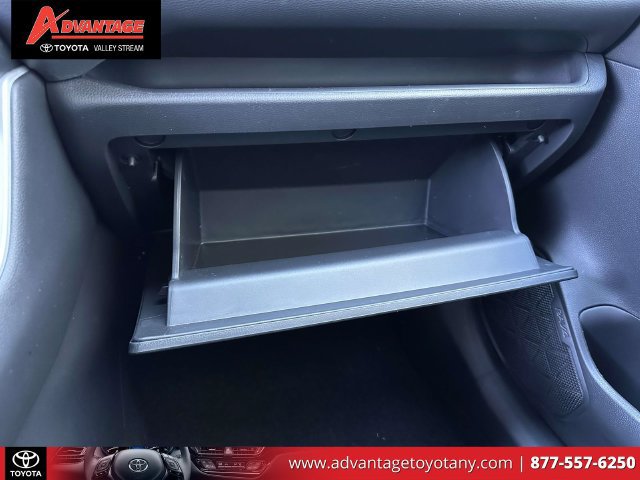 Certified 2024 Toyota RAV4 LE AWD/4WD image 37