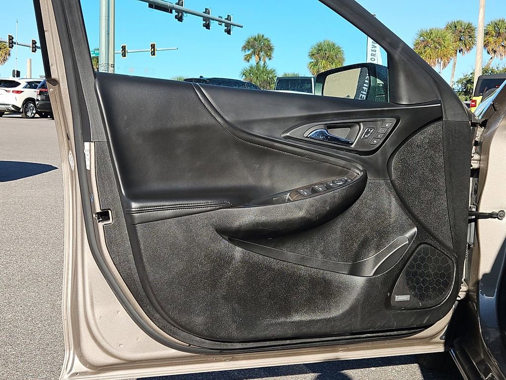 Used 2024 Chevrolet Malibu LT FWD image 18