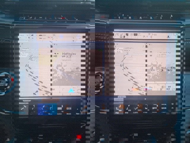 New 2025 Jeep Grand Cherokee Limited w/ Black Appearance Package image 2