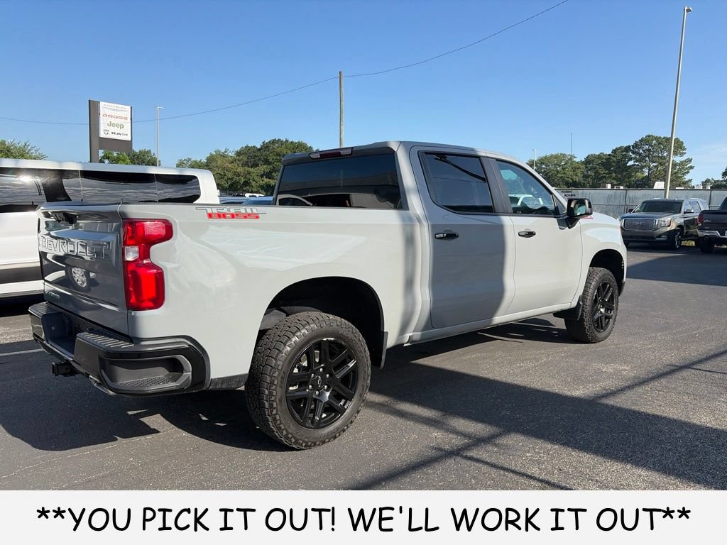 Used 2024 Chevrolet Silverado 1500 LT Trail Boss w/ Convenience Package II AWD/4WD image 6