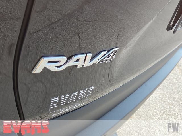 Certified 2023 Toyota RAV4 XLE w/ Convenience Package AWD/4WD image 4