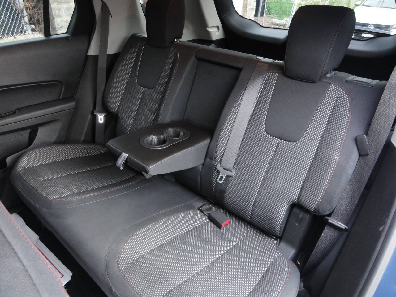 Used 2017 GMC Terrain SLE AWD/4WD image 15