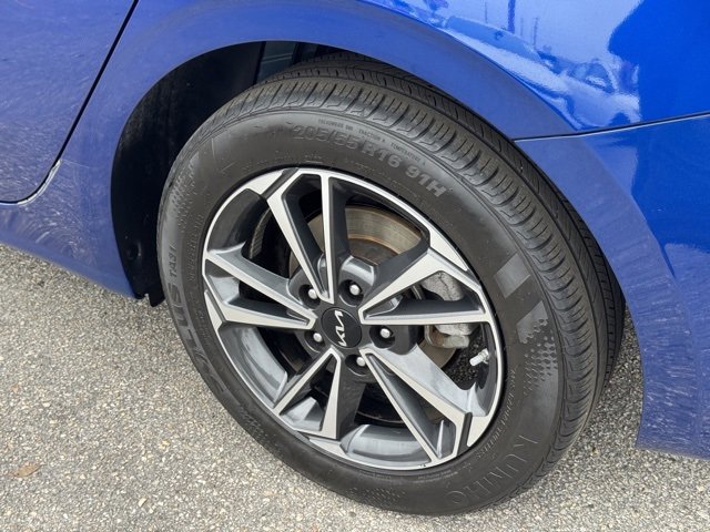 Certified 2024 Kia Forte LXS image 10