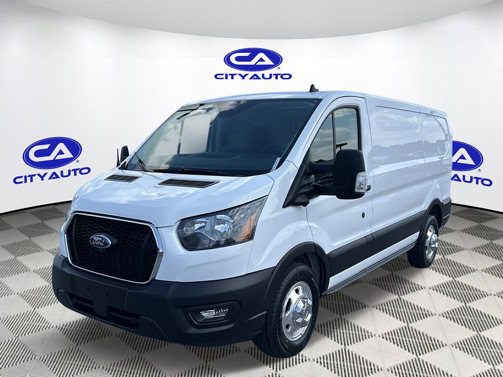 Used 2022 Ford Transit 250 Low Roof AWD image 10