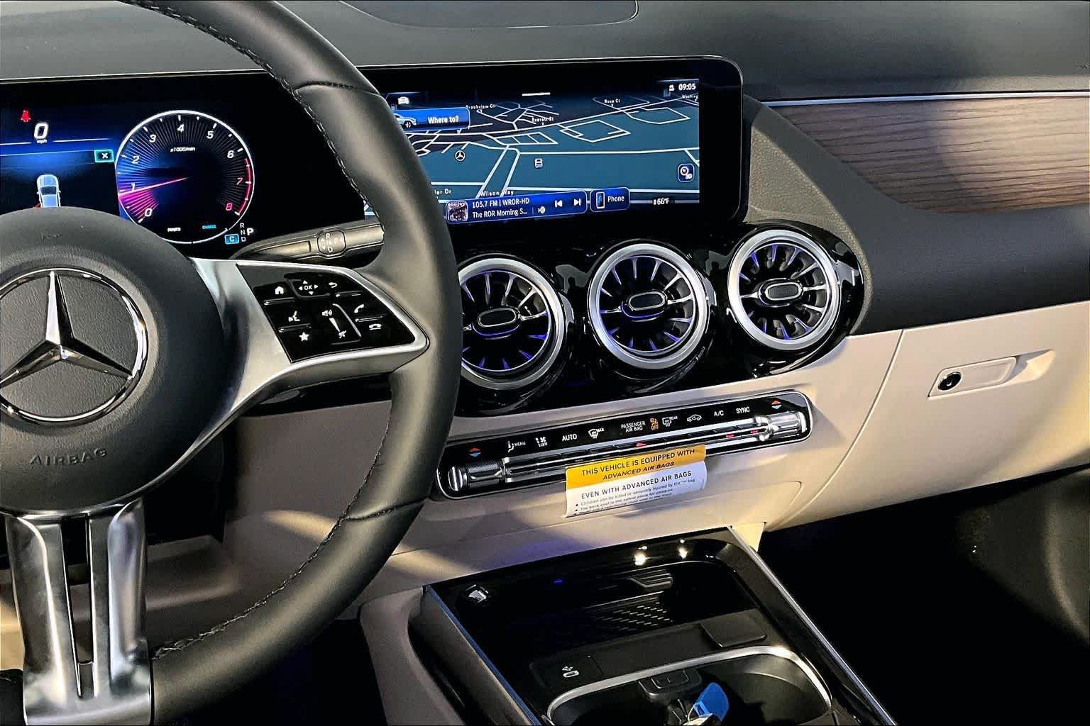 New 2026 Mercedes-Benz GLA 250 4MATIC image 8