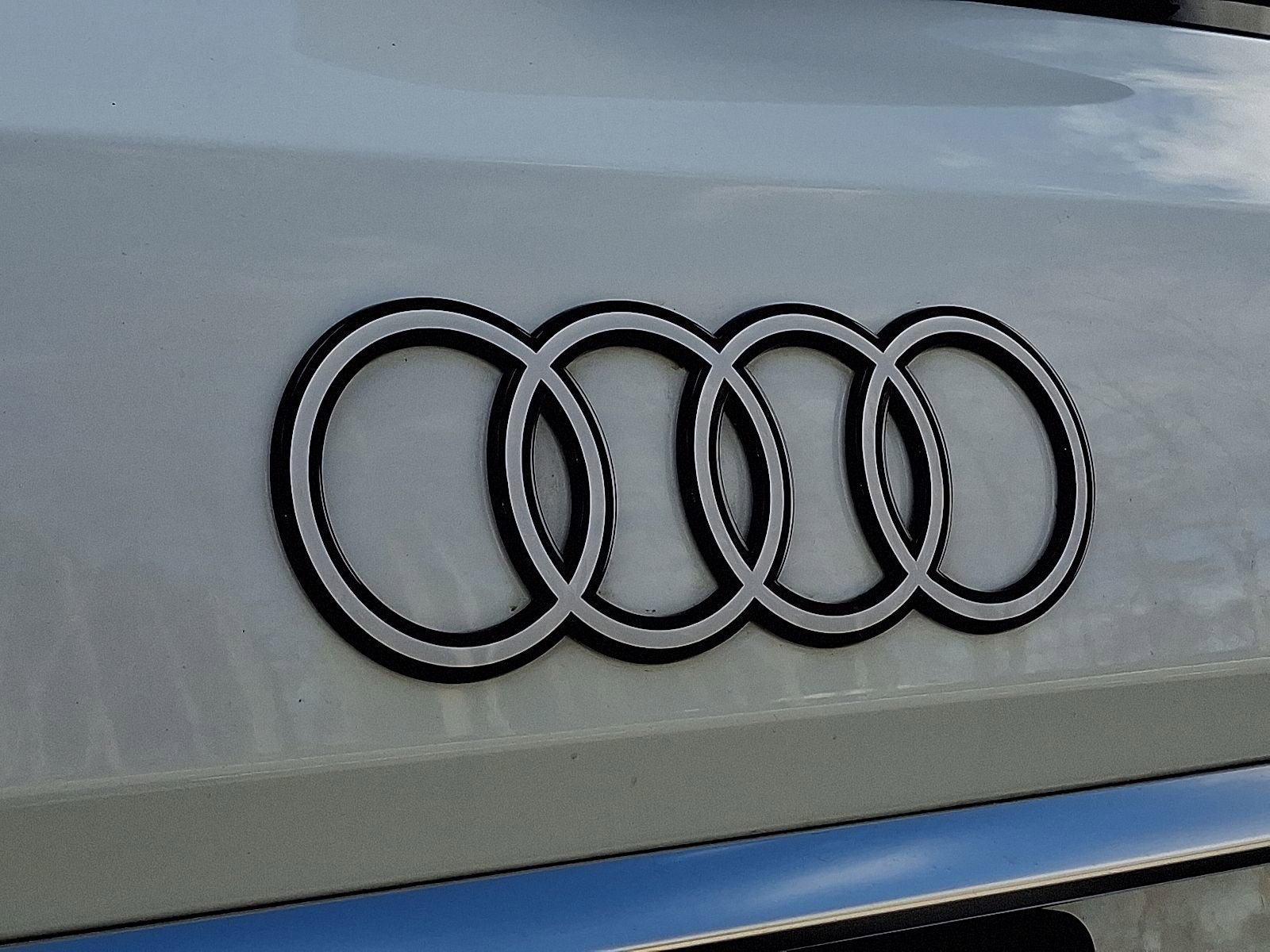 Used 2025 Audi Q7 3.0T Premium Plus image 32