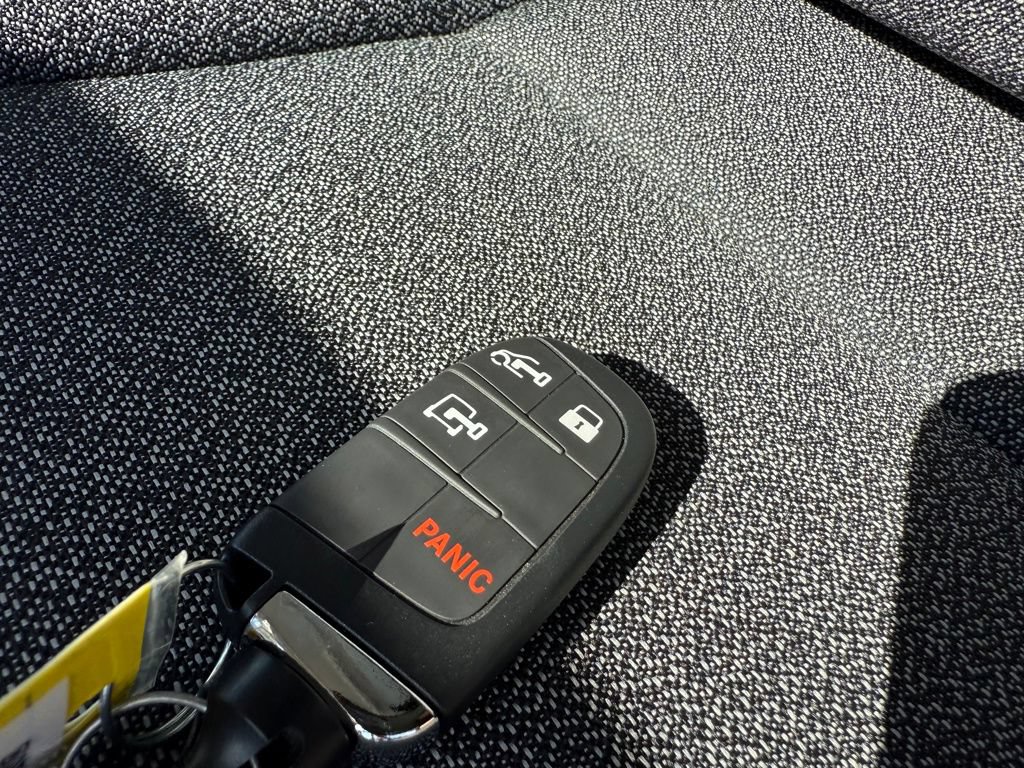 New 2026 RAM ProMaster 1500 w/ Convenience Group FWD image 28