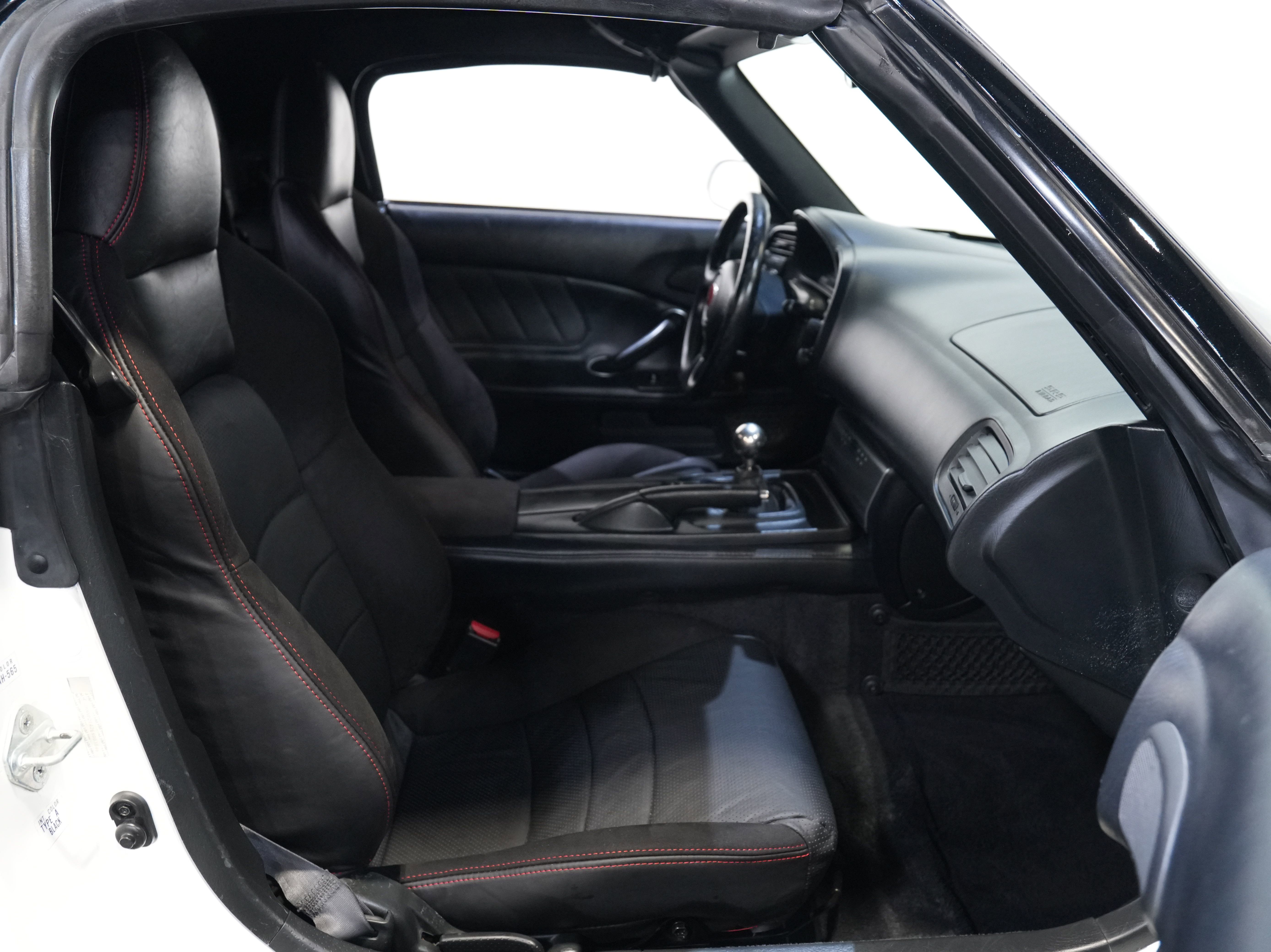 Used 2006 Honda S2000 image 28