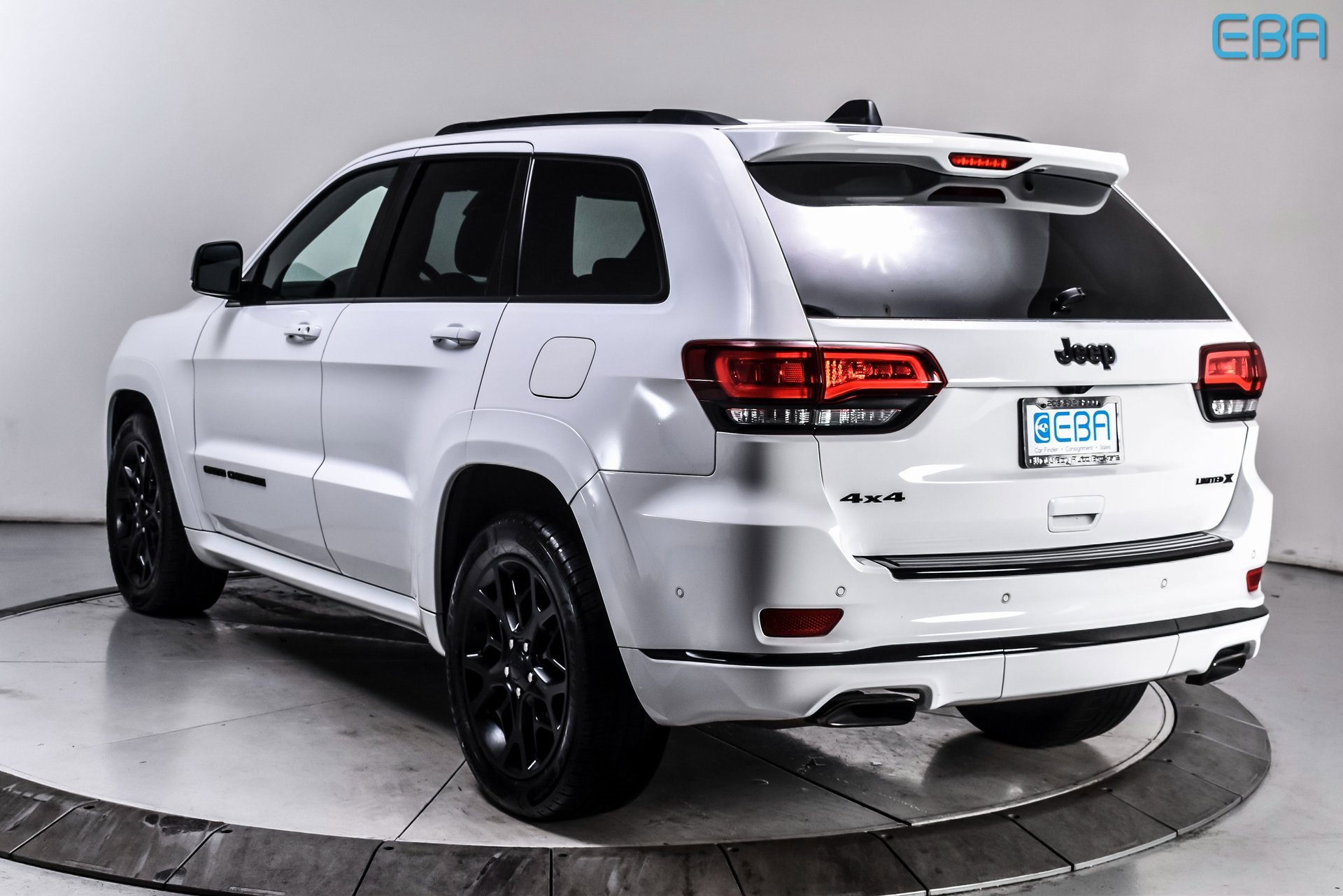 Used 2021 Jeep Grand Cherokee Limited X image 4
