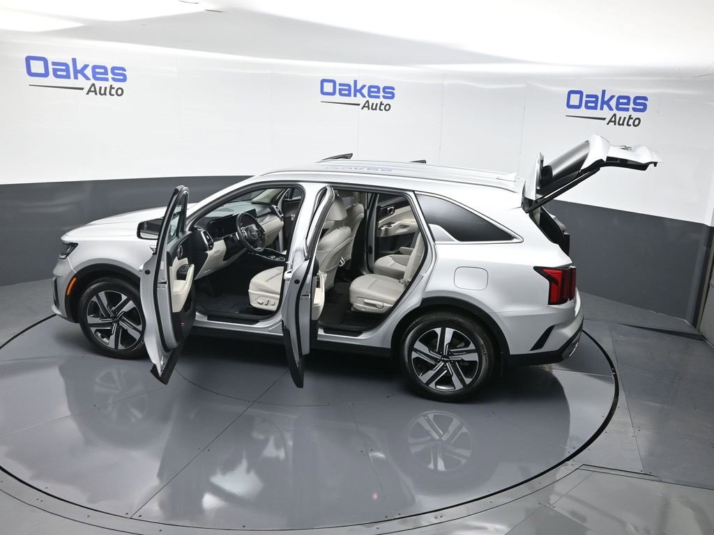 Certified 2024 Kia Sorento EX image 62
