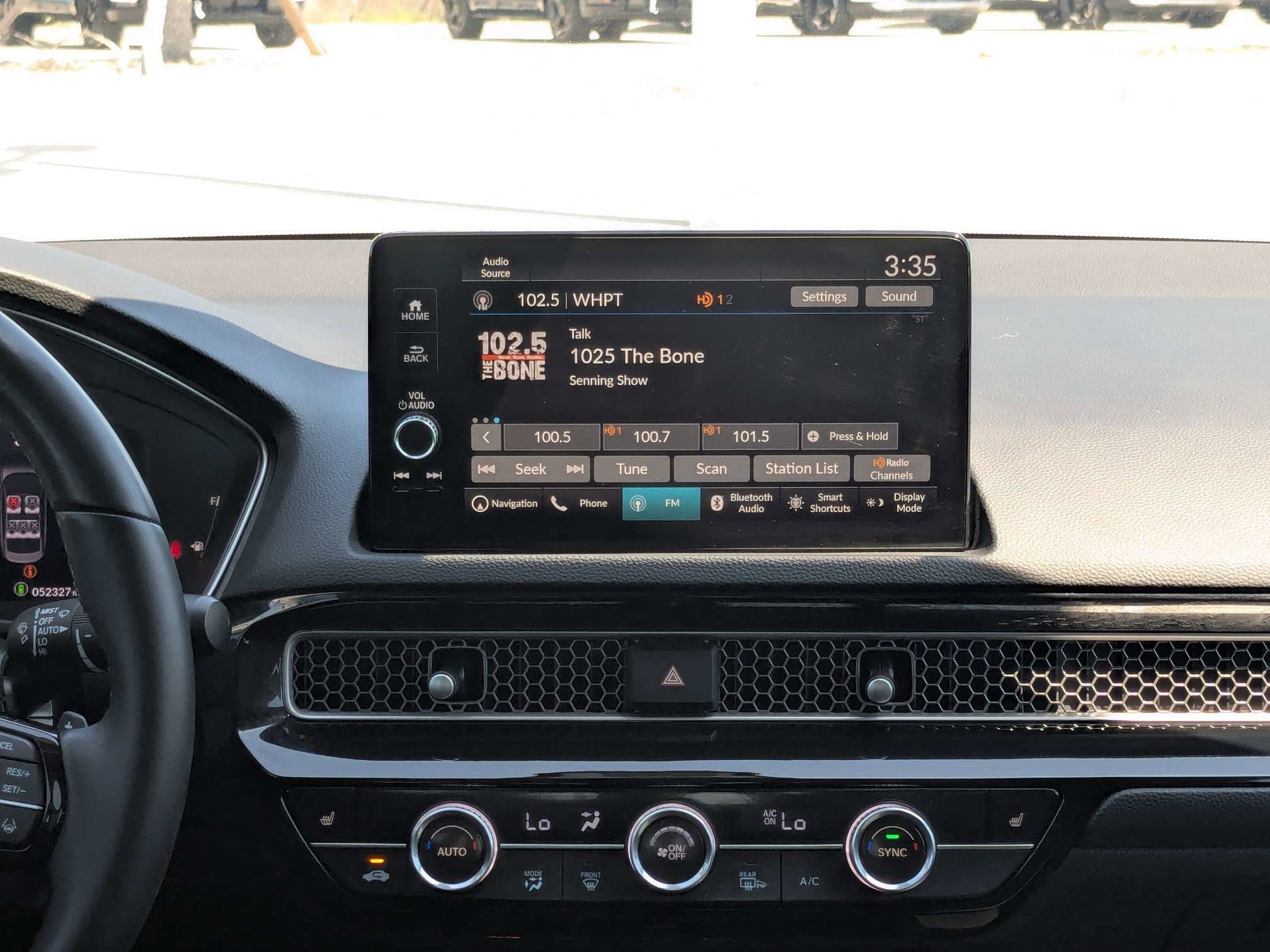 Used 2022 Honda Civic Touring image 18