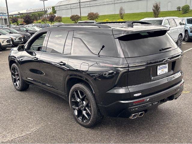 Used 2024 Chevrolet Traverse RS w/ LPO, Floor Liner Package AWD/4WD image 14